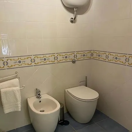 Maison La Torretta 4* 비코에쿠엔세