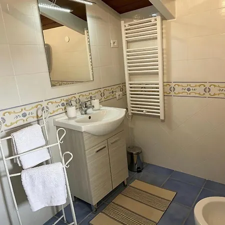 Maison La Torretta B&B 비코에쿠엔세